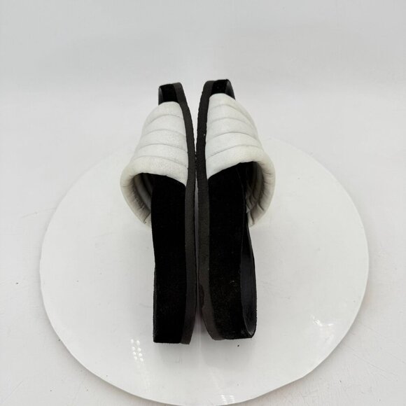 Isabel Marant Hellea Women EU 37 US 7 White Quilted Leather One Band Sandal - Picture 7 of 11